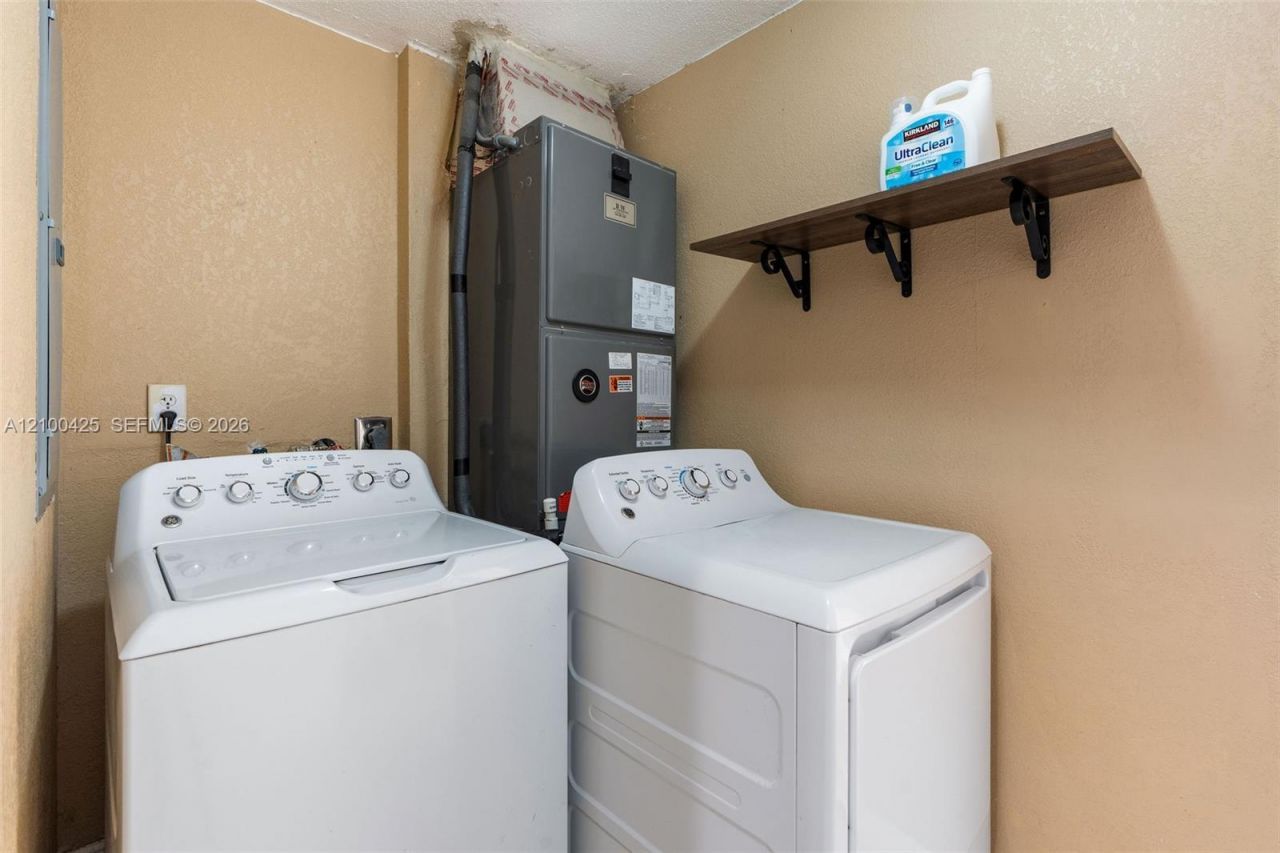 4711 NW 58th St , Tamarac, FL 33319 Photo