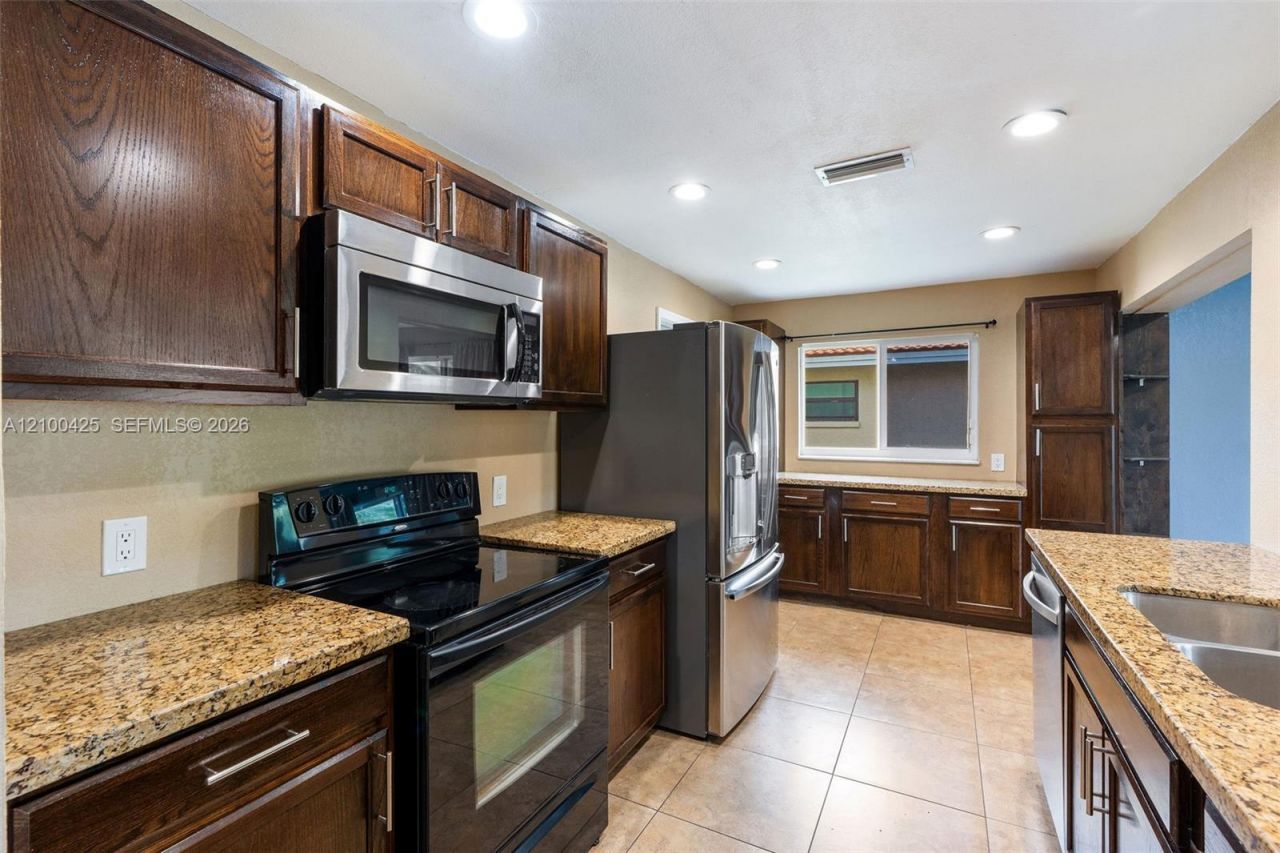 4711 NW 58th St , Tamarac, FL 33319 Photo