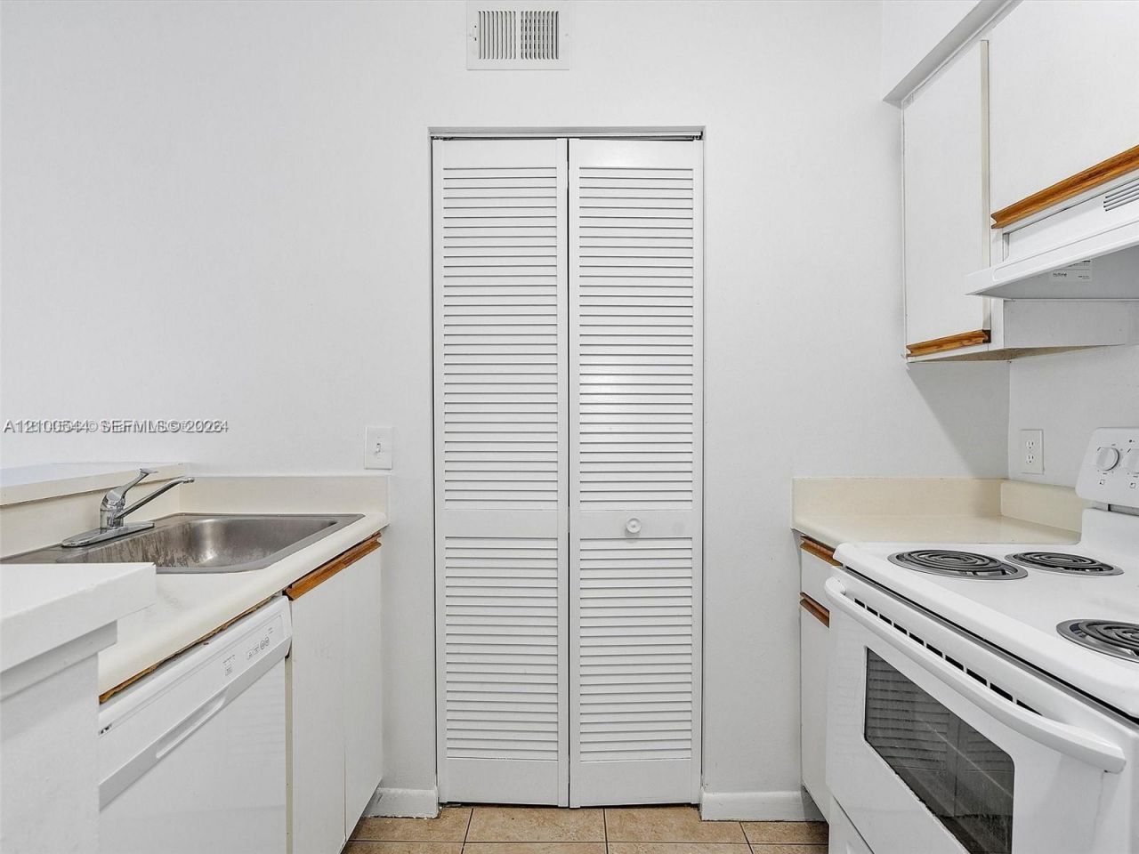 620 S Park Rd , Hollywood, FL 33021 Photo