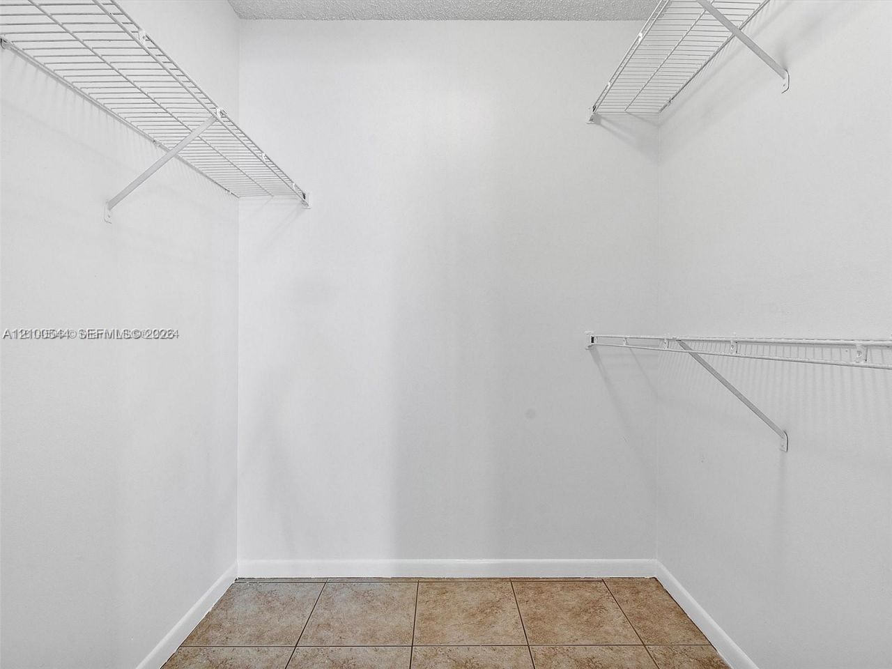 620 S Park Rd , Hollywood, FL 33021 Photo