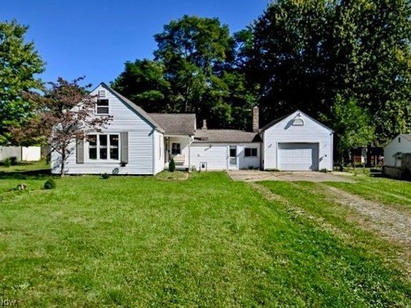 332 Gnau Avenue SW, Massillon, OH 44646