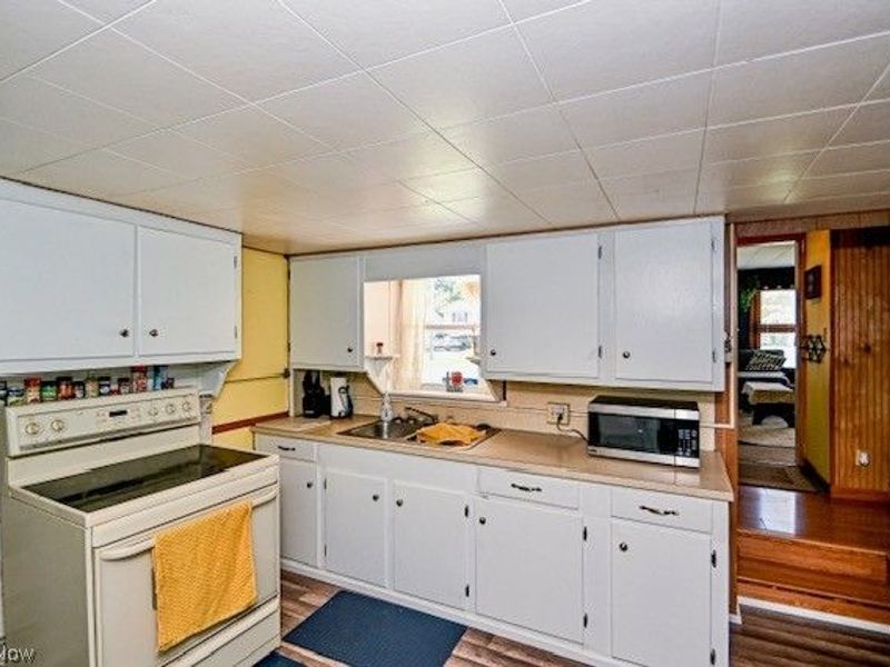 332 Gnau Avenue SW, Massillon, OH 44646 Photo 7