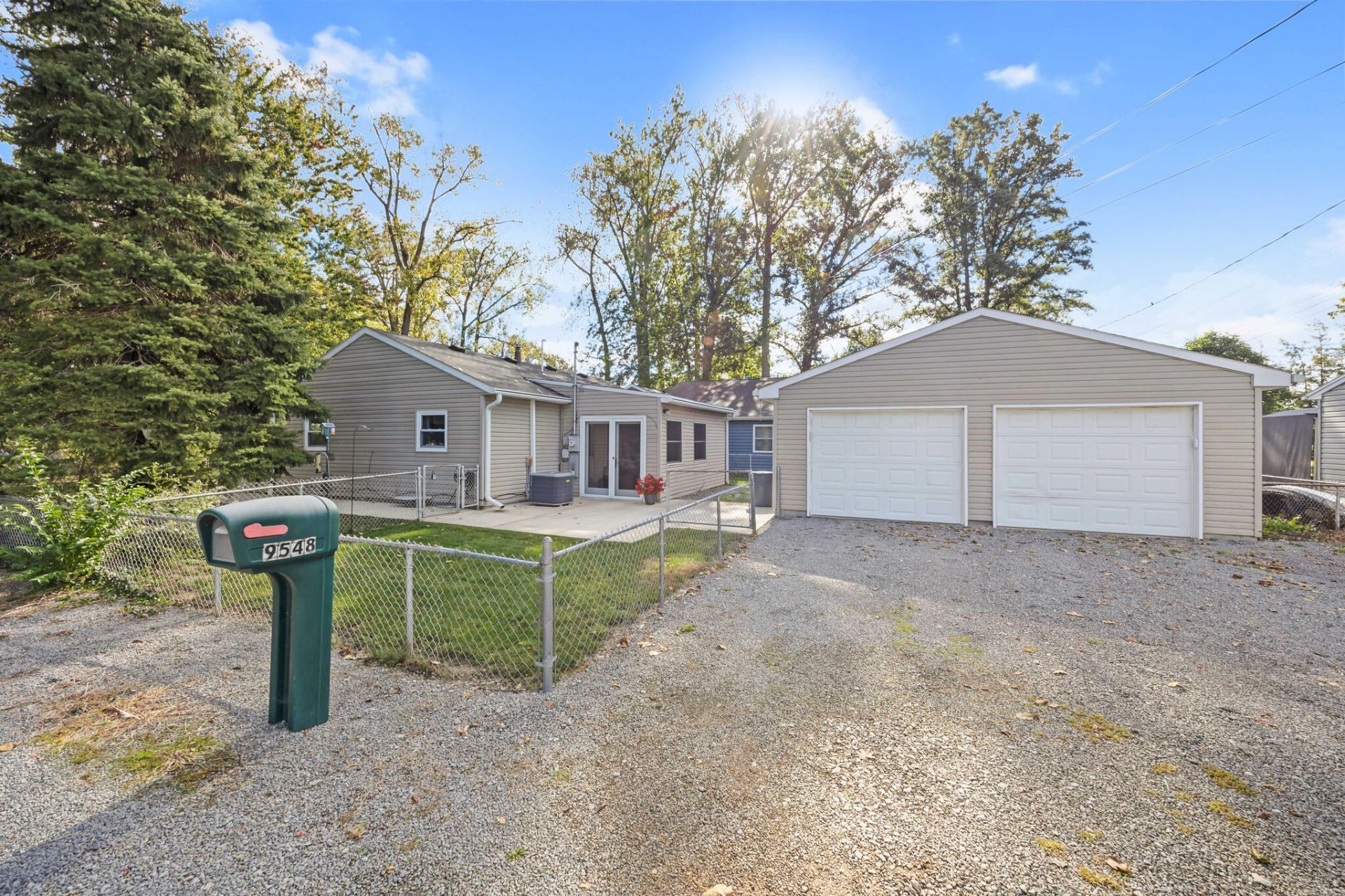 9548 E Lakeshore Drive, Huntsville, OH 43324 Main Photo