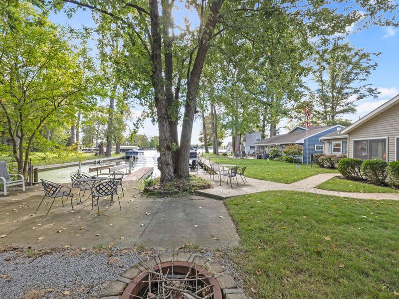 9548 E Lakeshore Drive, Huntsville, OH 43324 Photo 11
