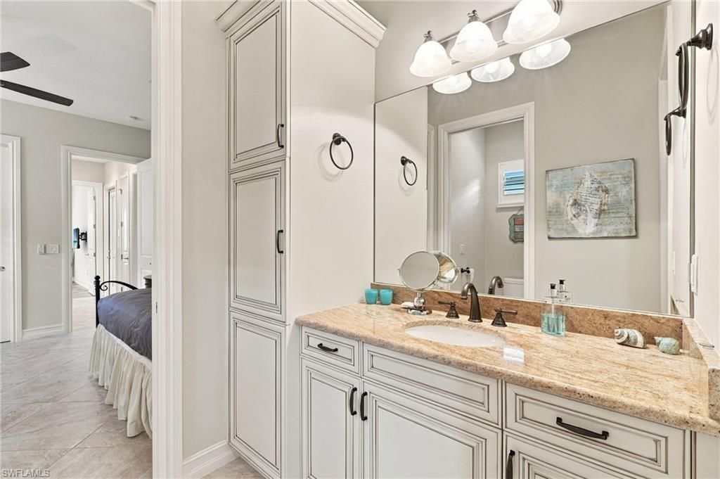 6590 Costa Cir , Naples, FL 34113 Photo