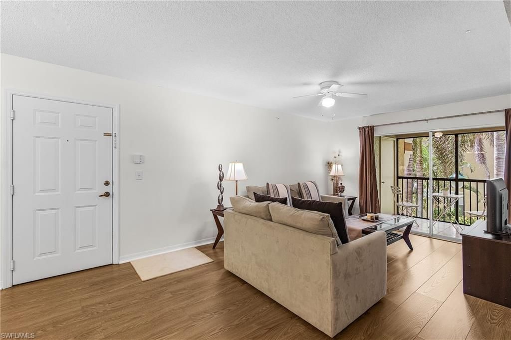 8920 Colonnades Ct E, Unit 524, Bonita Springs, FL 34135 Photo