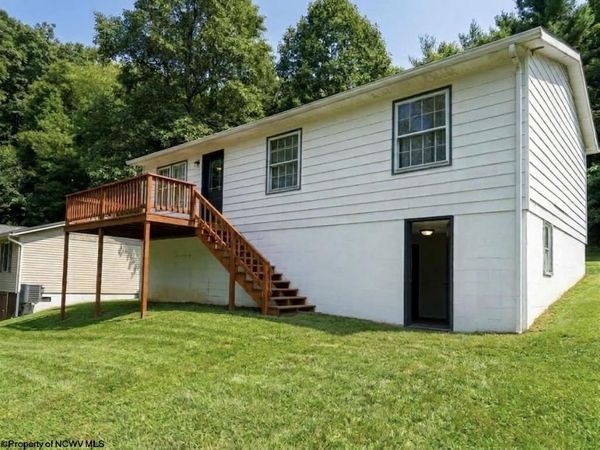 194 Anglin Run Road, Philippi, WV 26416