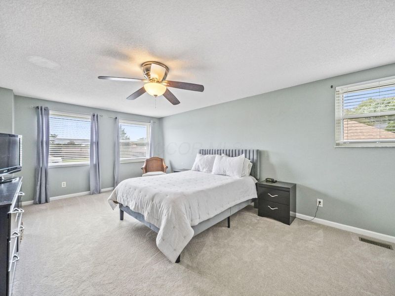 154 Helmbright Court, Columbus, OH 43230 Photo 27