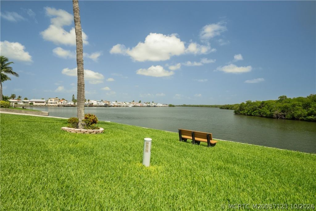 1027 Nettles Boulevard , Jensen Beach, FL 34957 Photo