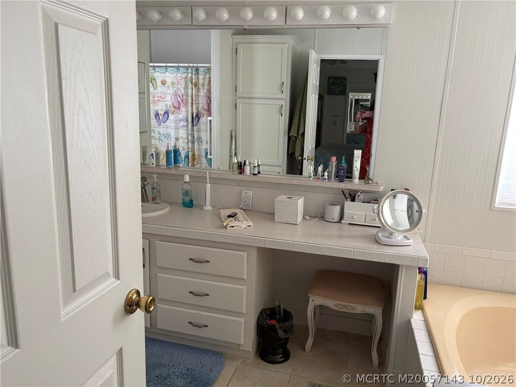 2474 SW Versailles Terrace , Stuart, FL 34997 Photo