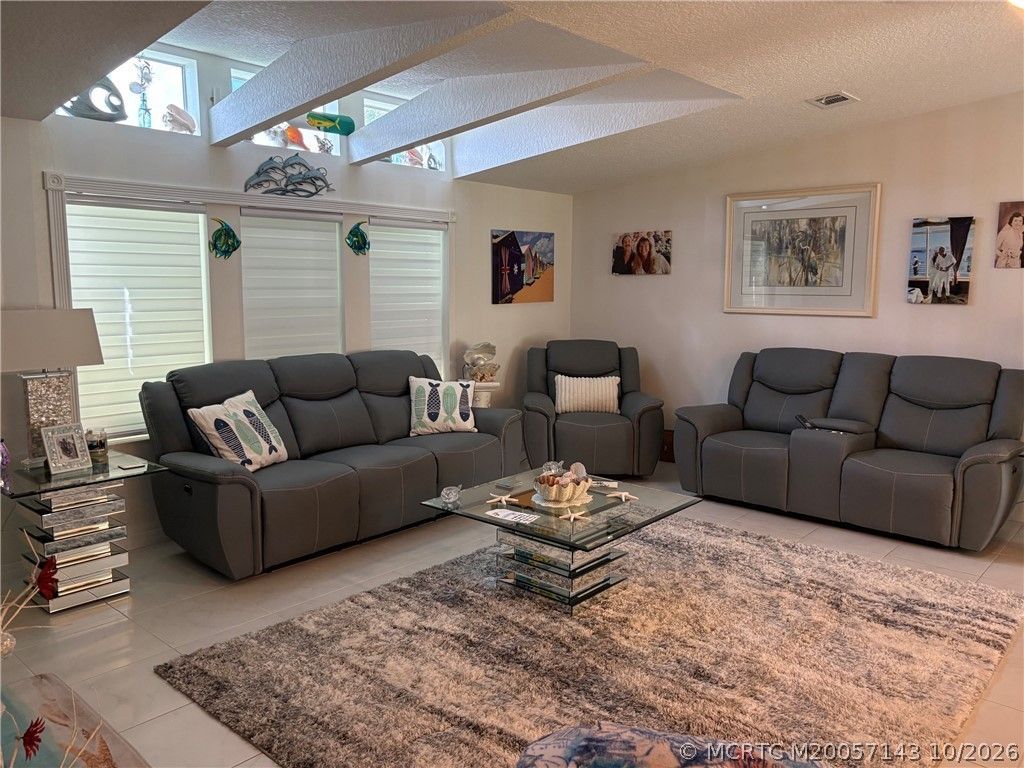 2474 SW Versailles Terrace , Stuart, FL 34997 Photo