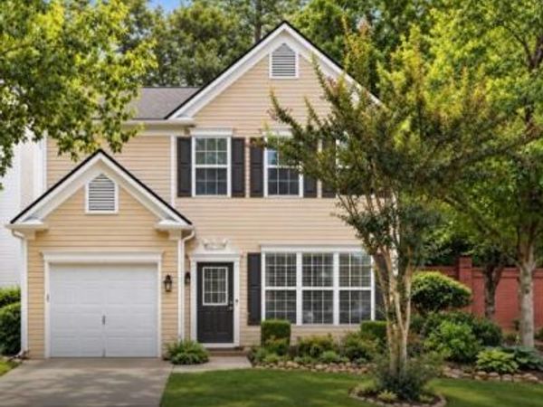 71 Cheshire Drive, Alpharetta, GA 30022