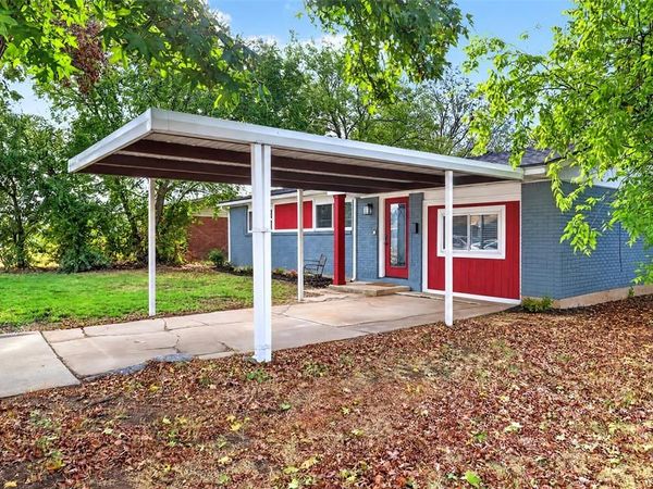 604 SW 14th Street, Moore, OK 73160