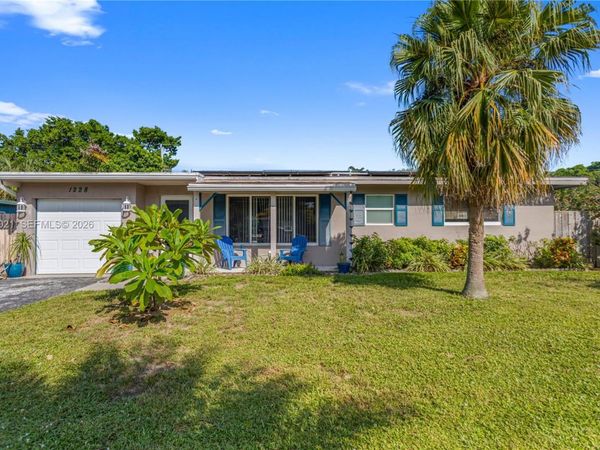 1228 SW 1st Ter , Pompano Beach, FL 33060