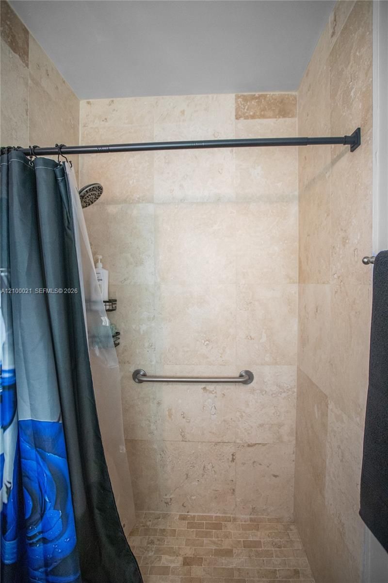 1228 SW 1st Ter , Pompano Beach, FL 33060 Photo