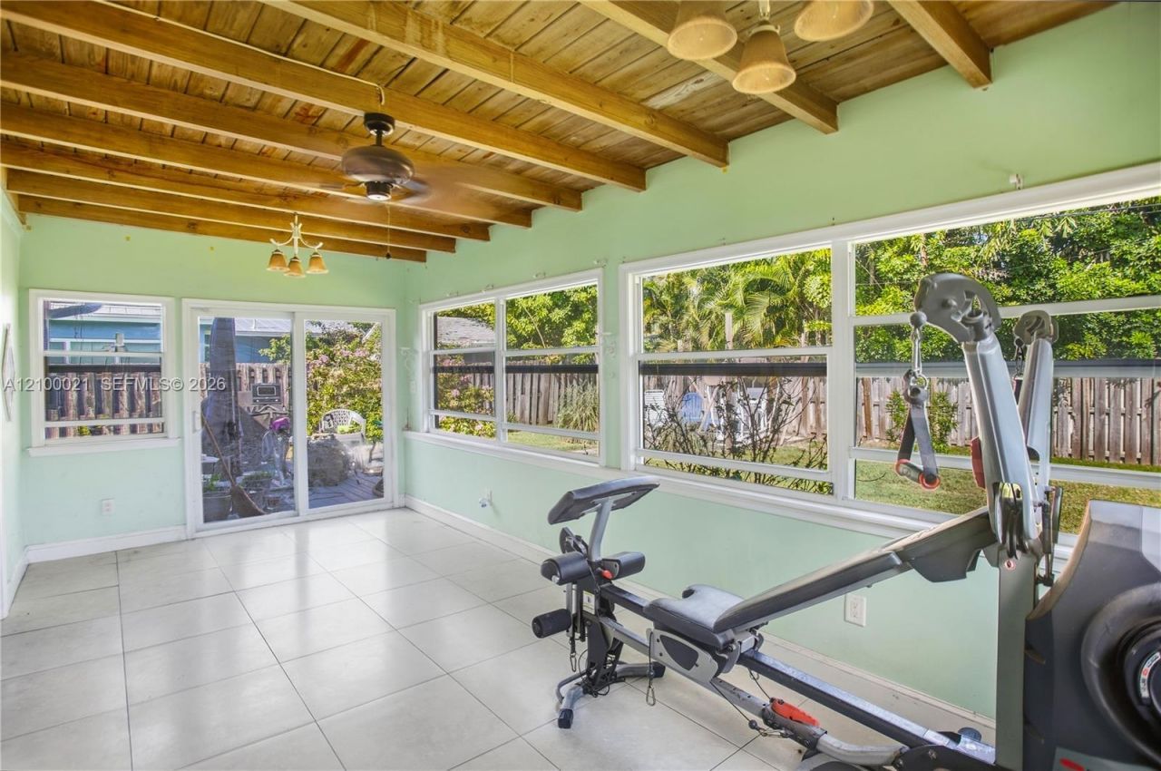 1228 SW 1st Ter , Pompano Beach, FL 33060 Photo