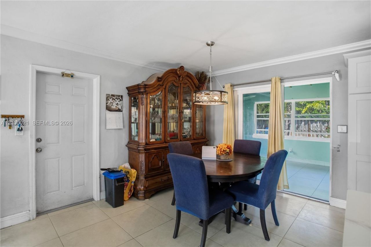 1228 SW 1st Ter , Pompano Beach, FL 33060 Photo