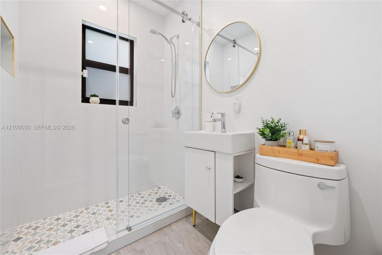 1616 Dewey St , Hollywood, FL 33020 Photo