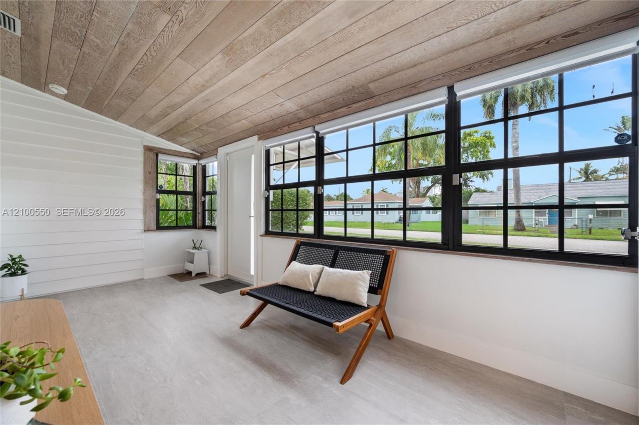 1616 Dewey St , Hollywood, FL 33020 Photo