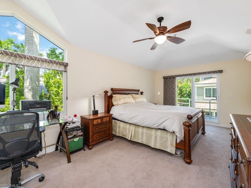640 2nd St S, Unit 2, Naples, FL 34102 Photo