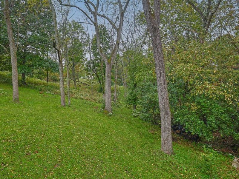 6134 Blue Lake Drive, Green Township, OH 45247 Photo 32