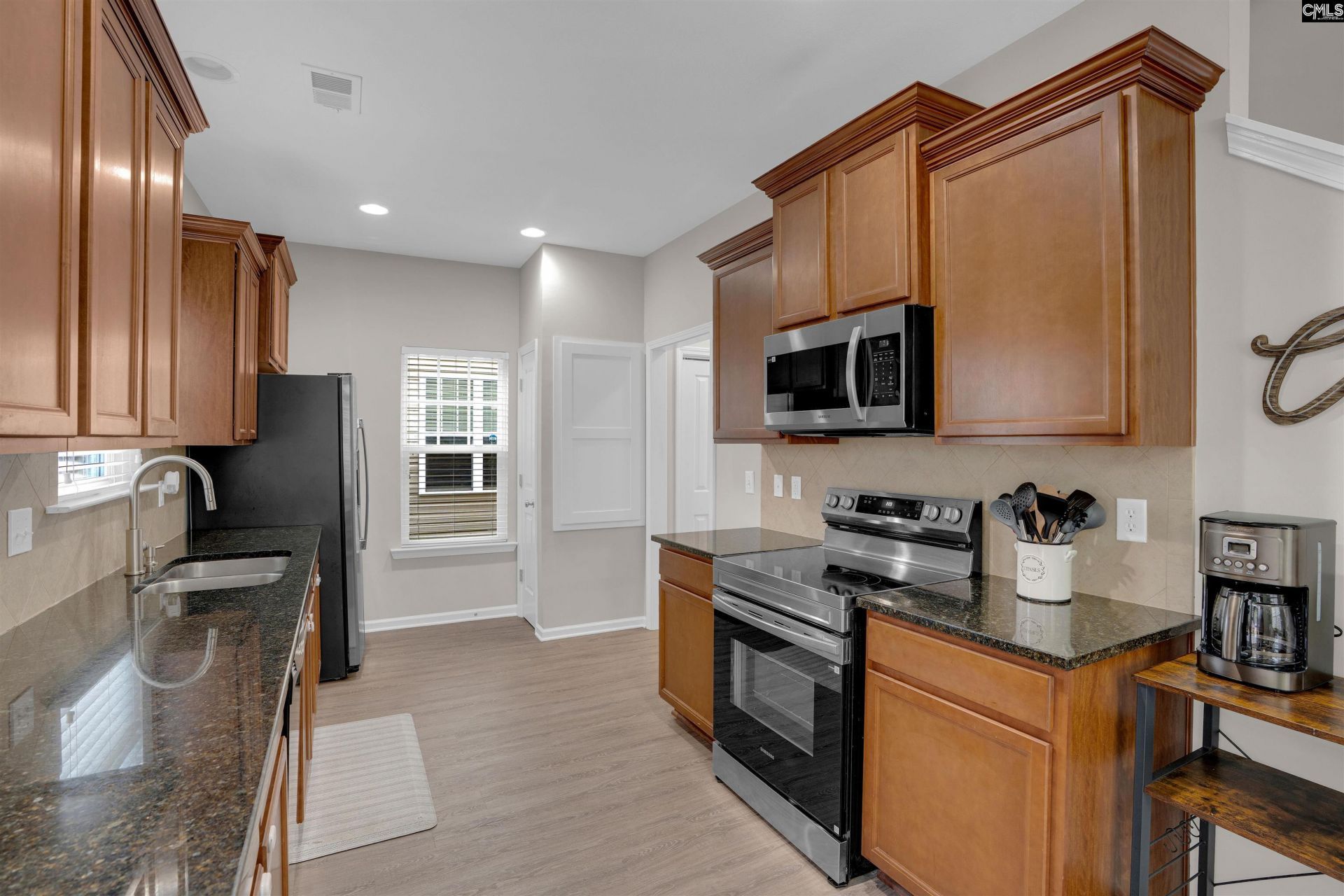 211 Chestnut Oak Lane Photo 14