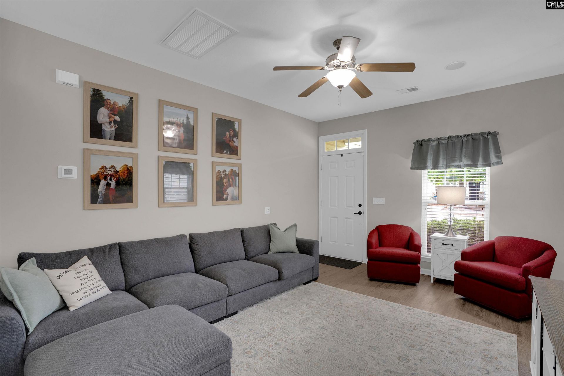211 Chestnut Oak Lane  Photo 8