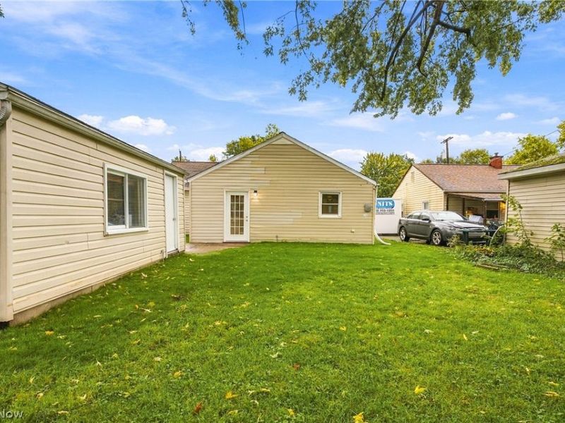 330 Roosevelt Avenue, Elyria, OH 44035 Photo 29