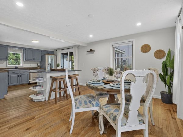 141 Eastwind Drive, Manchester, NH 03104