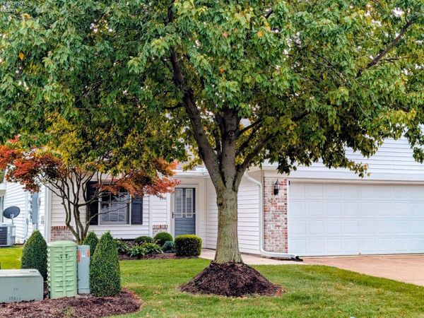 206 Lisa Ann Drive, Huron, OH 44839