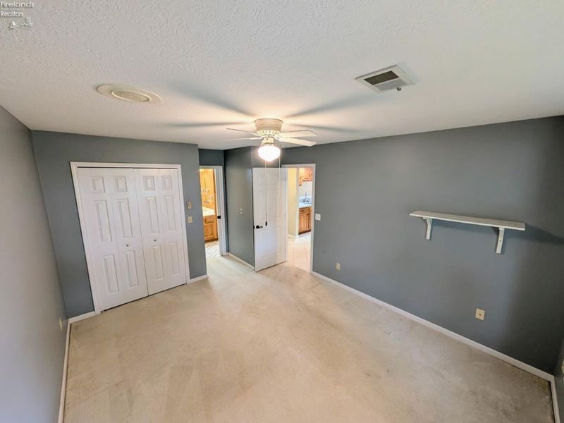 206 Lisa Ann Drive, Huron, OH 44839 Photo 11