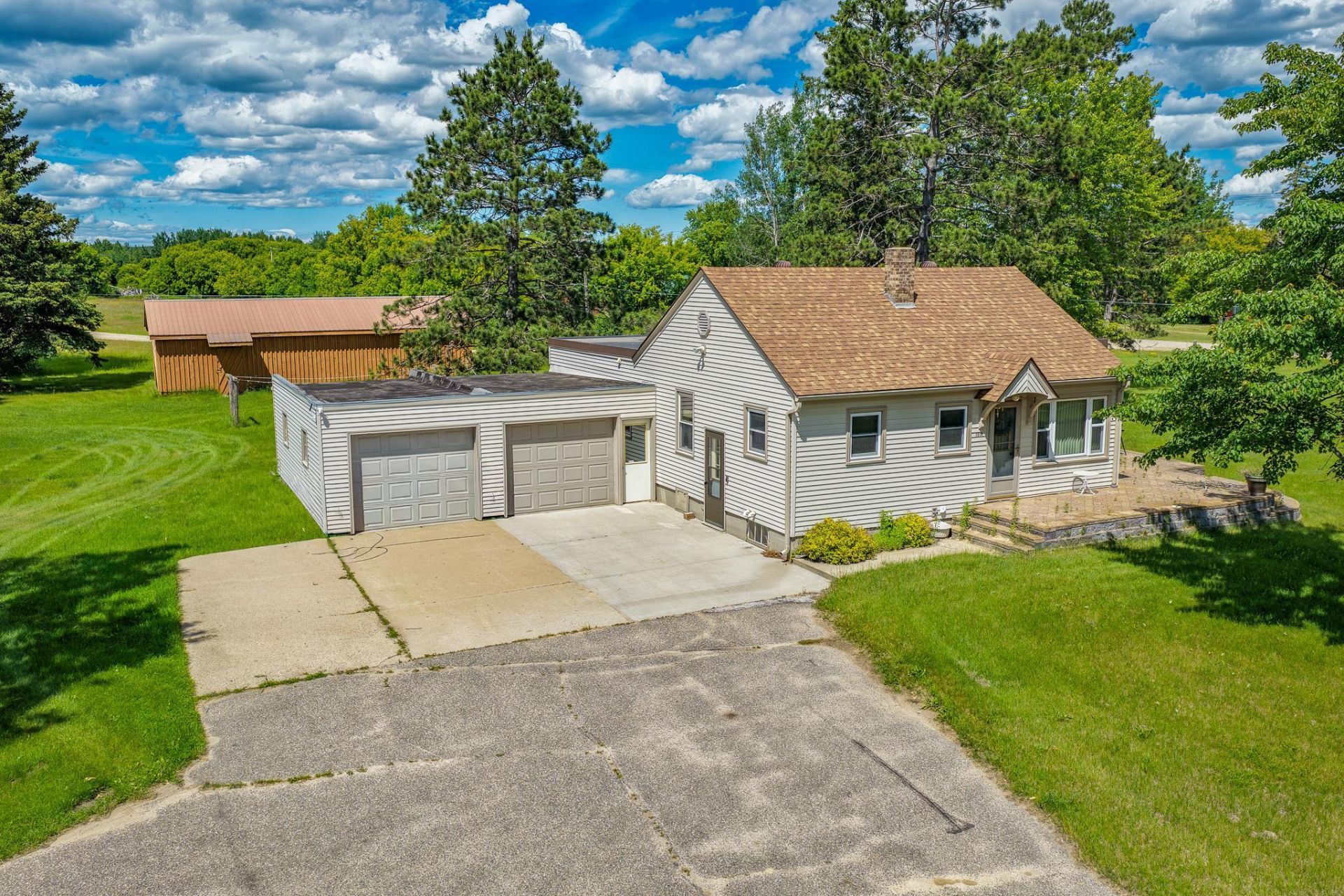 1019 Central Street W, Bagley, MN 56621 Main Photo