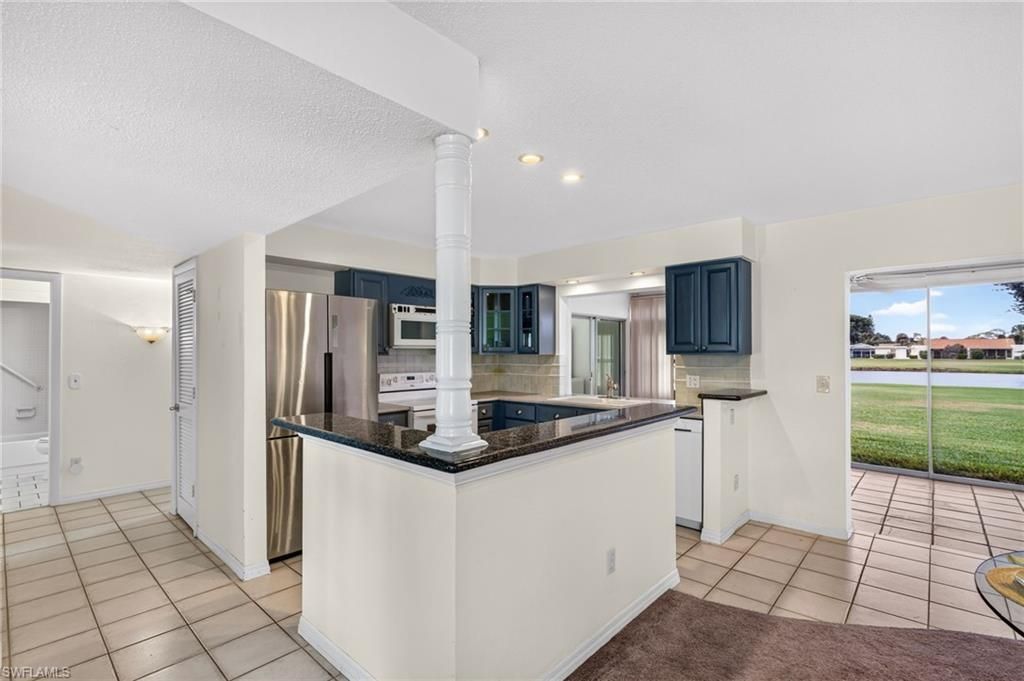 3175 Boca Ciega Dr, Unit C5, Naples, FL 34112 Photo