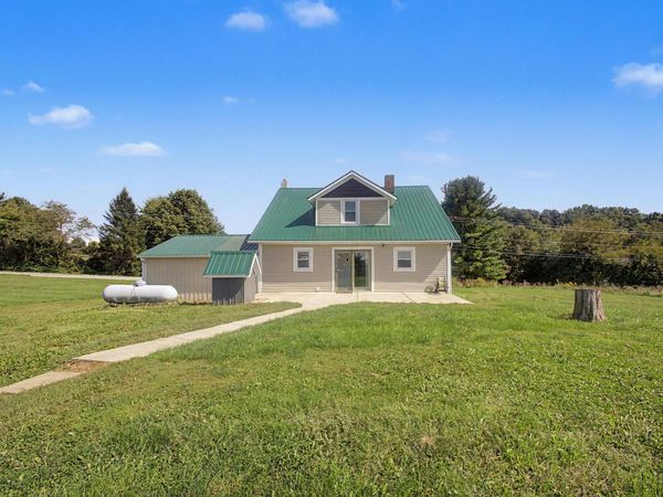 5310 County Road 20 , Mount Gilead, OH 43338