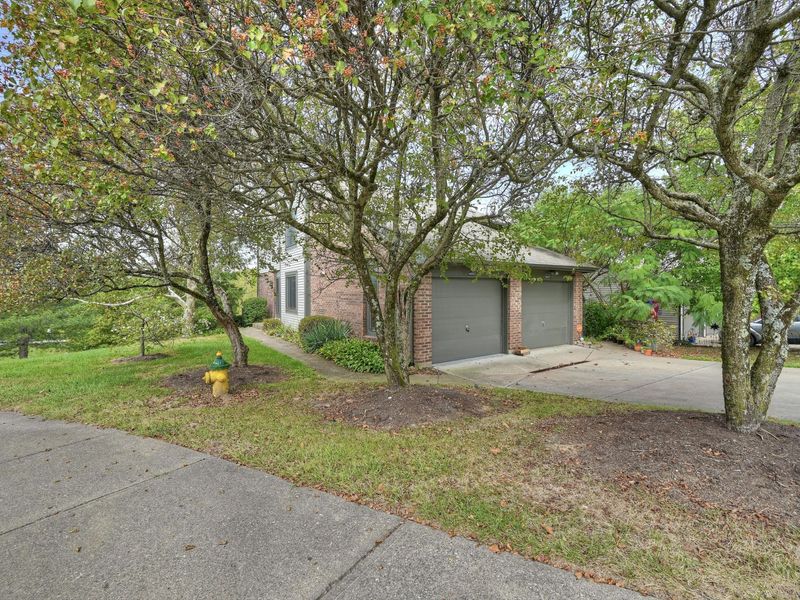 4050 Edgelake Court, Villa Hills, KY 41017 Photo 1