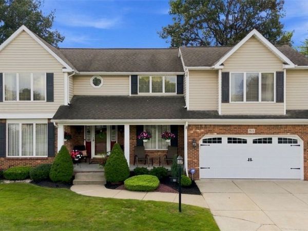 811 Thomas Fox Drive W, North Tonawanda, NY 14120