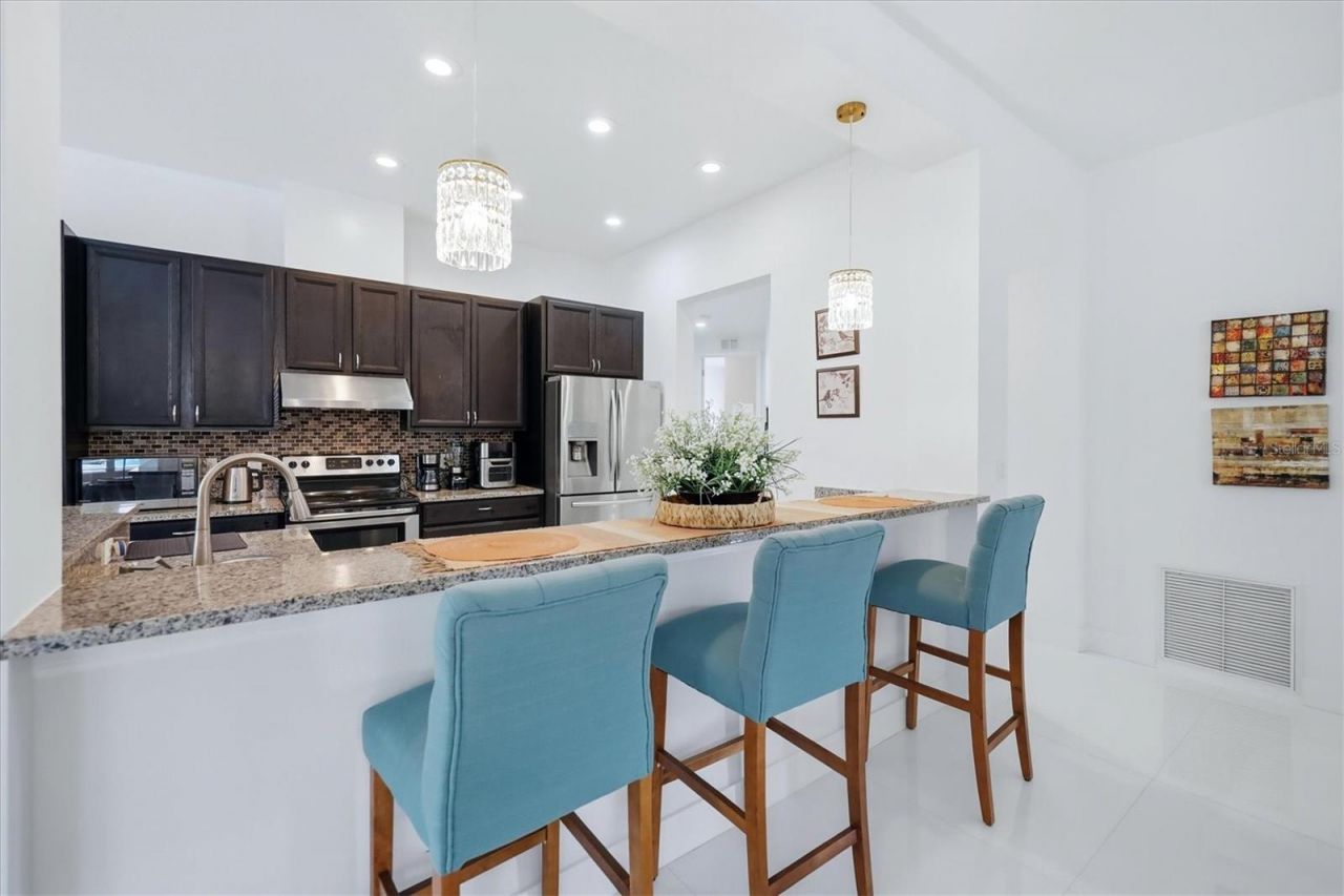5505 46th Court W, Unit 601, Bradenton, FL 34210 Photo