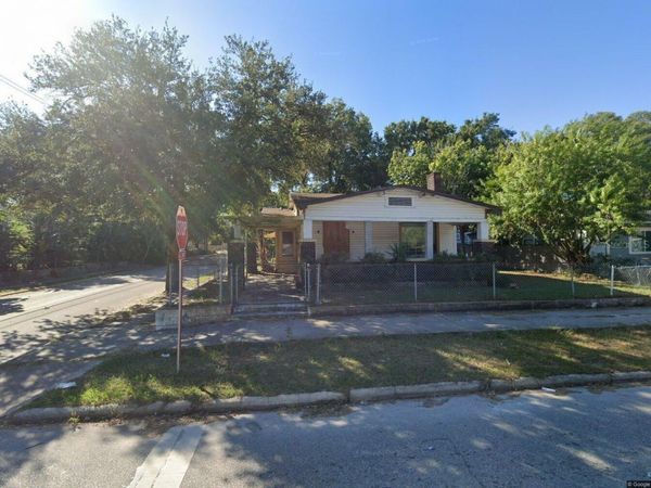 919 E 24TH AVENUE , TAMPA, FL 33605