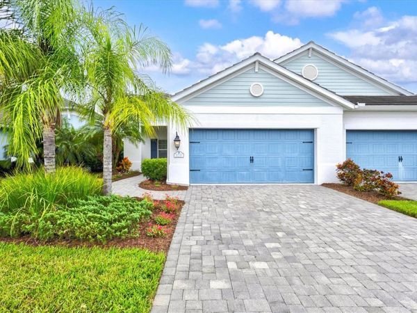 3031 SKY BLUE COVE , BRADENTON, FL 34211