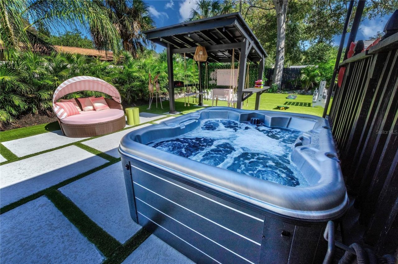 2520 11th Avenue W, Bradenton, FL 34205 Photo