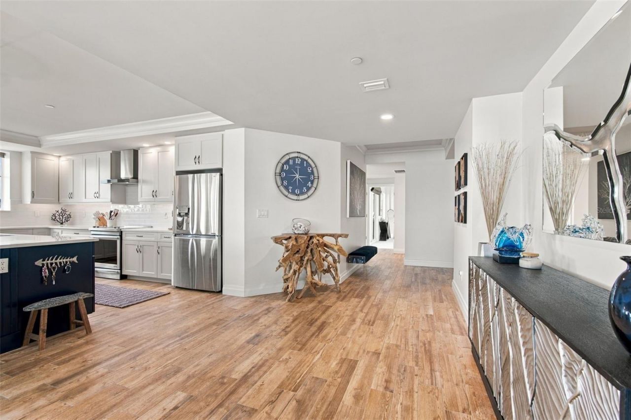 650 Collany Road, Unit 406, Tierra Verde, FL 33715 Photo