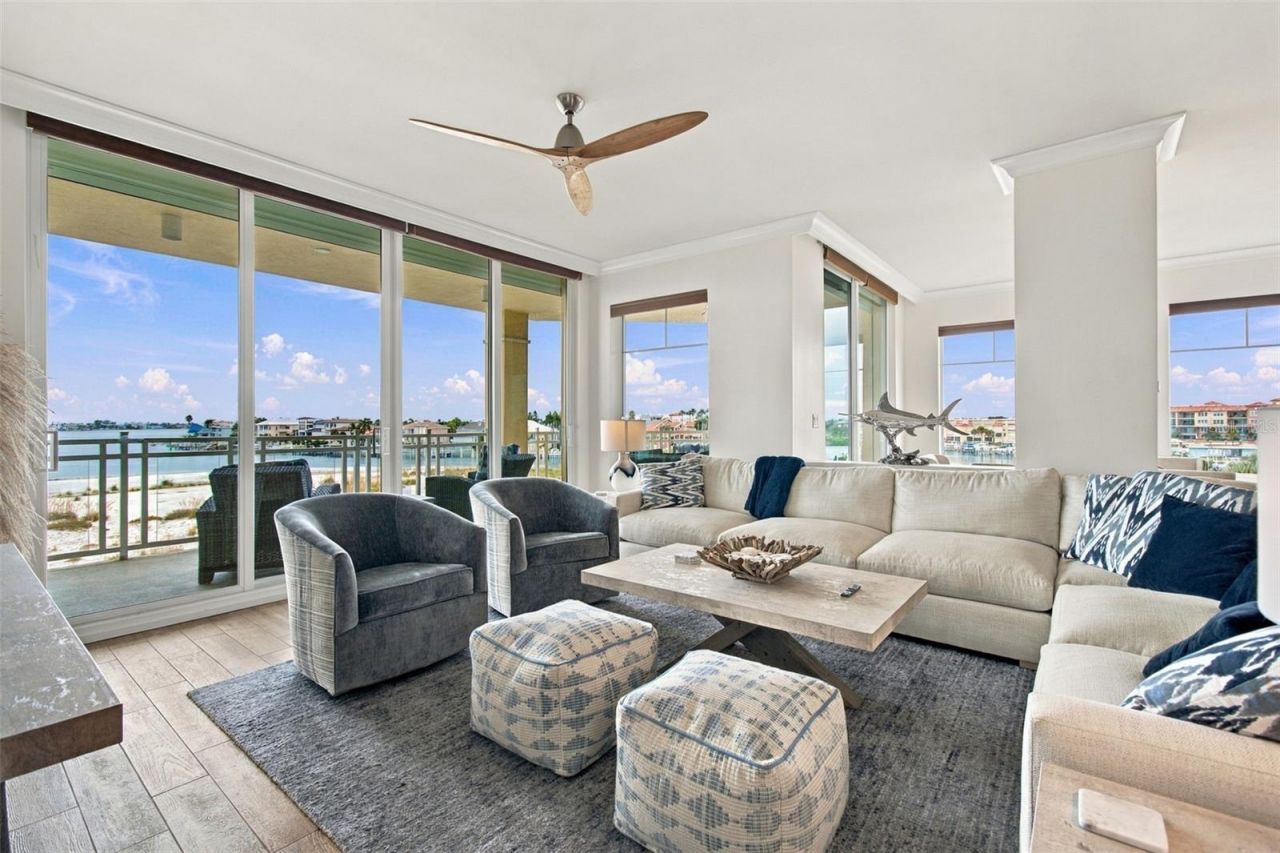 650 Collany Road, Unit 406, Tierra Verde, FL 33715 Photo