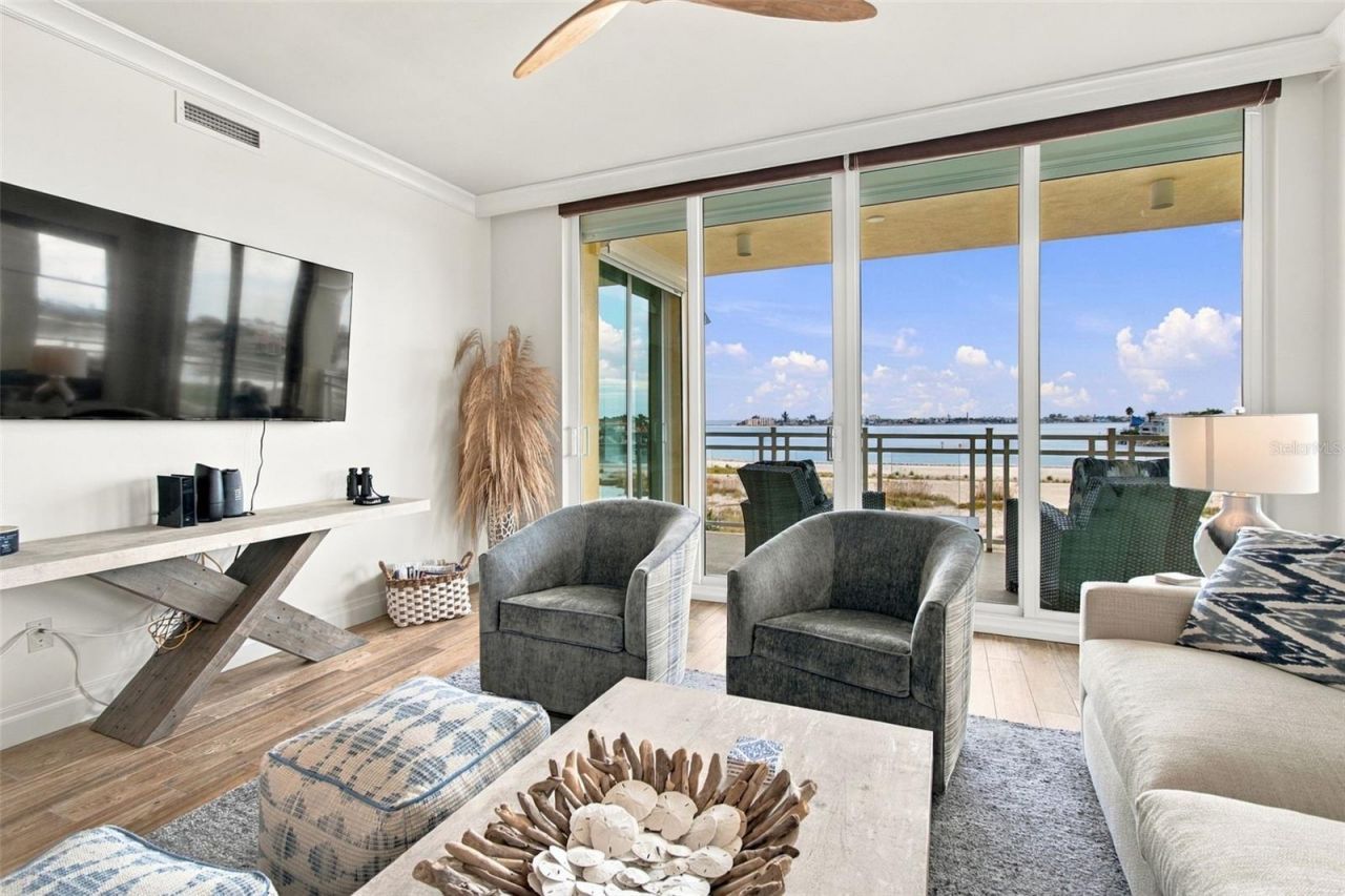 650 Collany Road, Unit 406, Tierra Verde, FL 33715 Photo