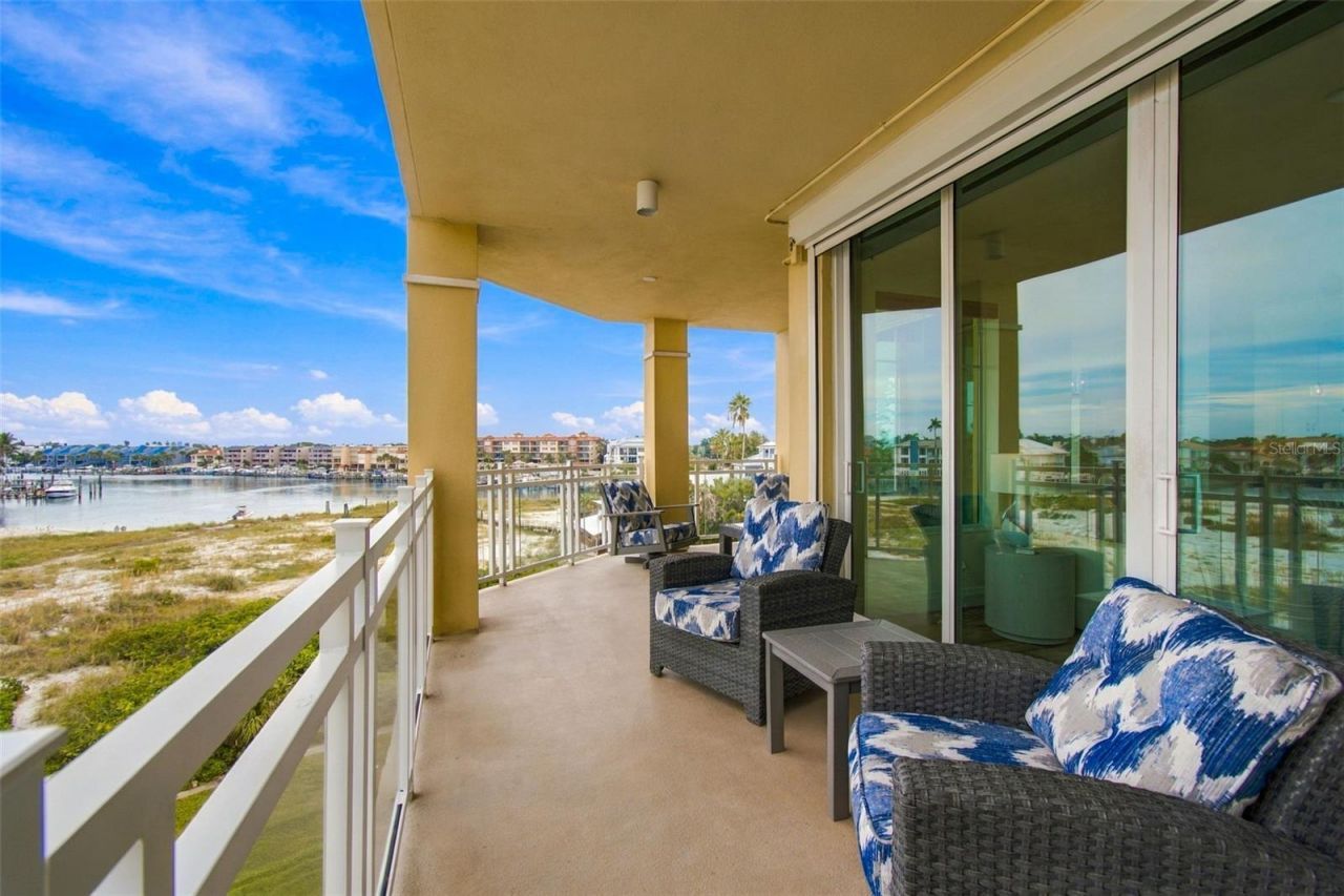 650 Collany Road, Unit 406, Tierra Verde, FL 33715 Photo
