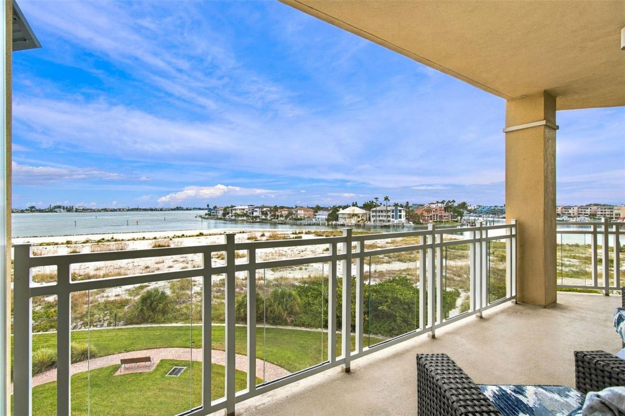 650 Collany Road, Unit 406, Tierra Verde, FL 33715 Photo