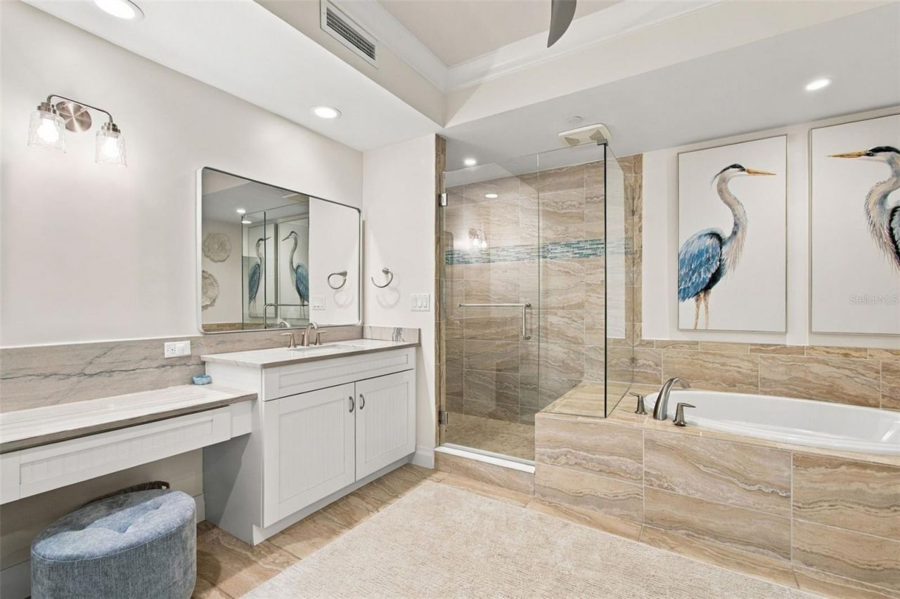 650 Collany Road, Unit 406, Tierra Verde, FL 33715 Photo