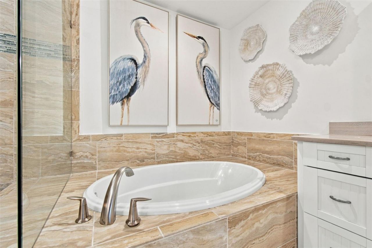 650 Collany Road, Unit 406, Tierra Verde, FL 33715 Photo