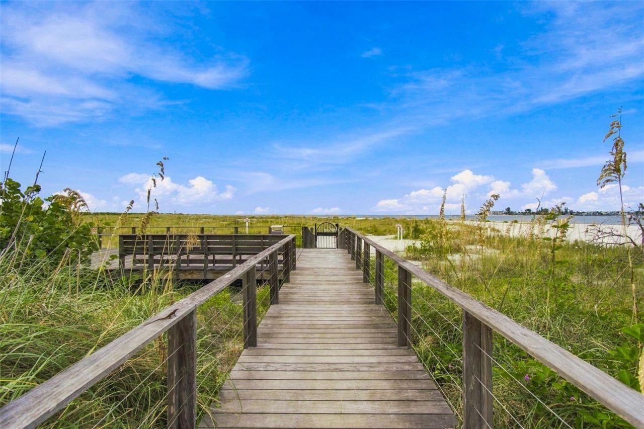 650 Collany Road, Unit 406, Tierra Verde, FL 33715 Photo