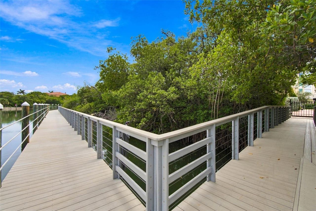 650 Collany Road, Unit 406, Tierra Verde, FL 33715 Photo