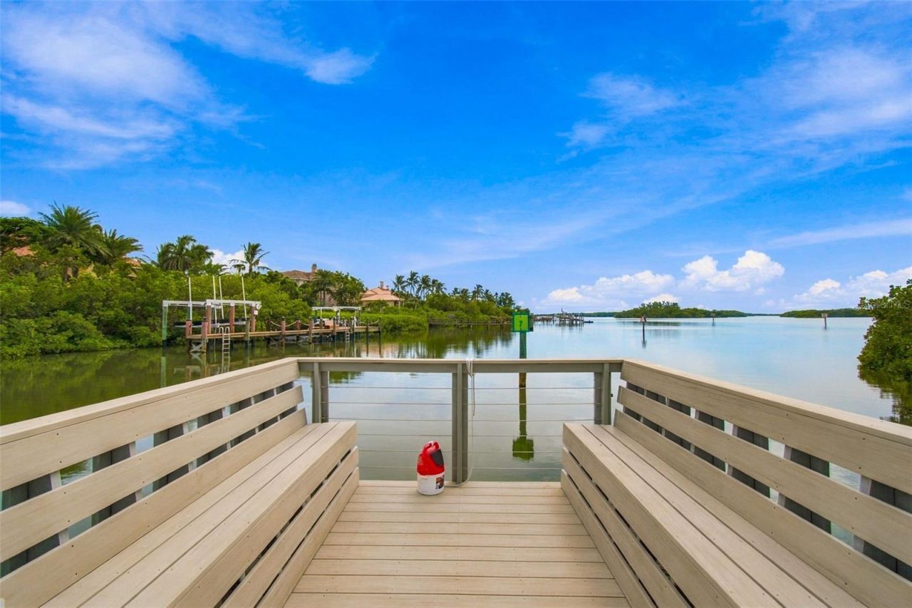 650 Collany Road, Unit 406, Tierra Verde, FL 33715 Photo